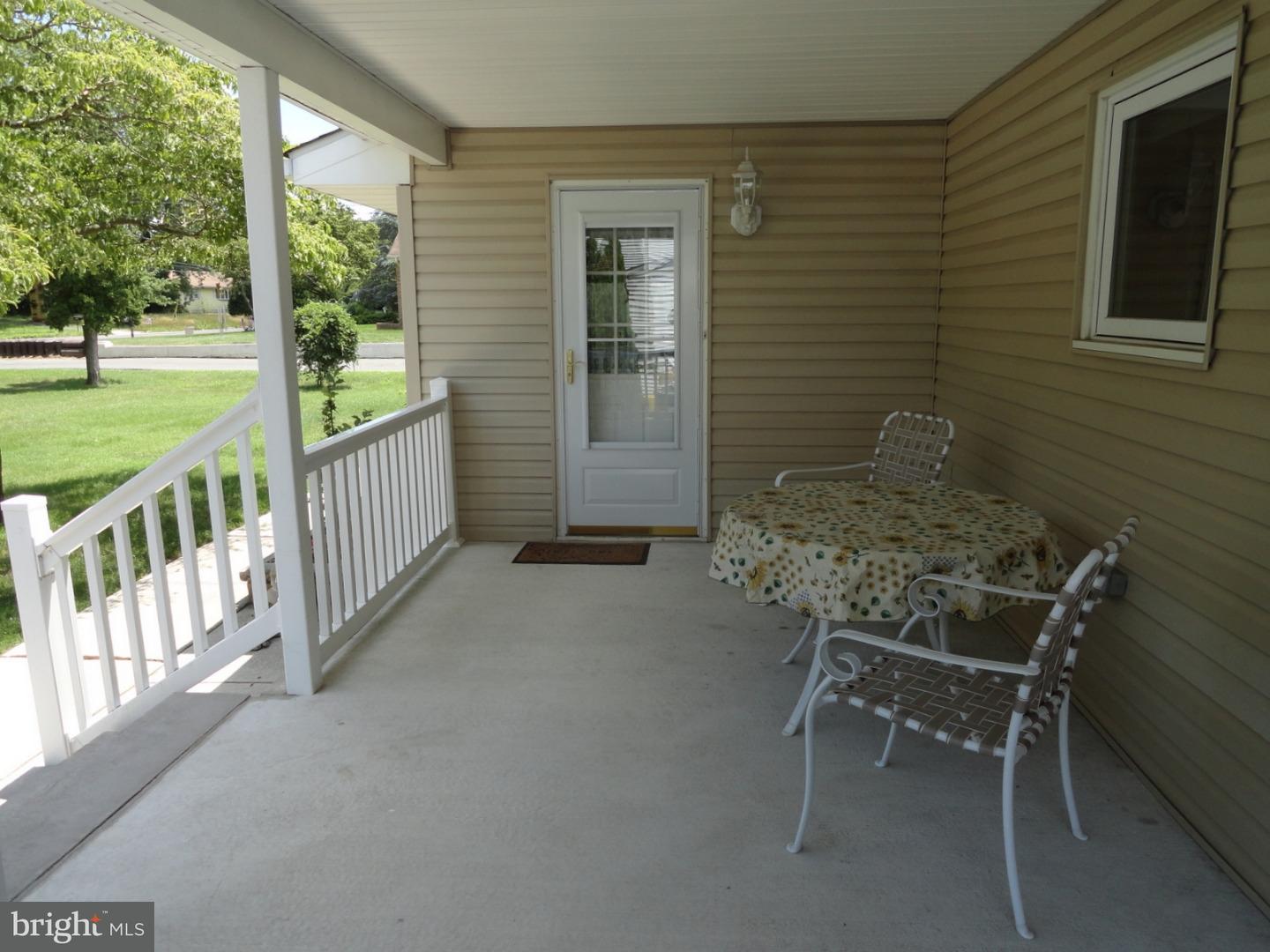 646 Good Intent Road Blackwood, NJ 08012 - Photo 4 of 25 Porch