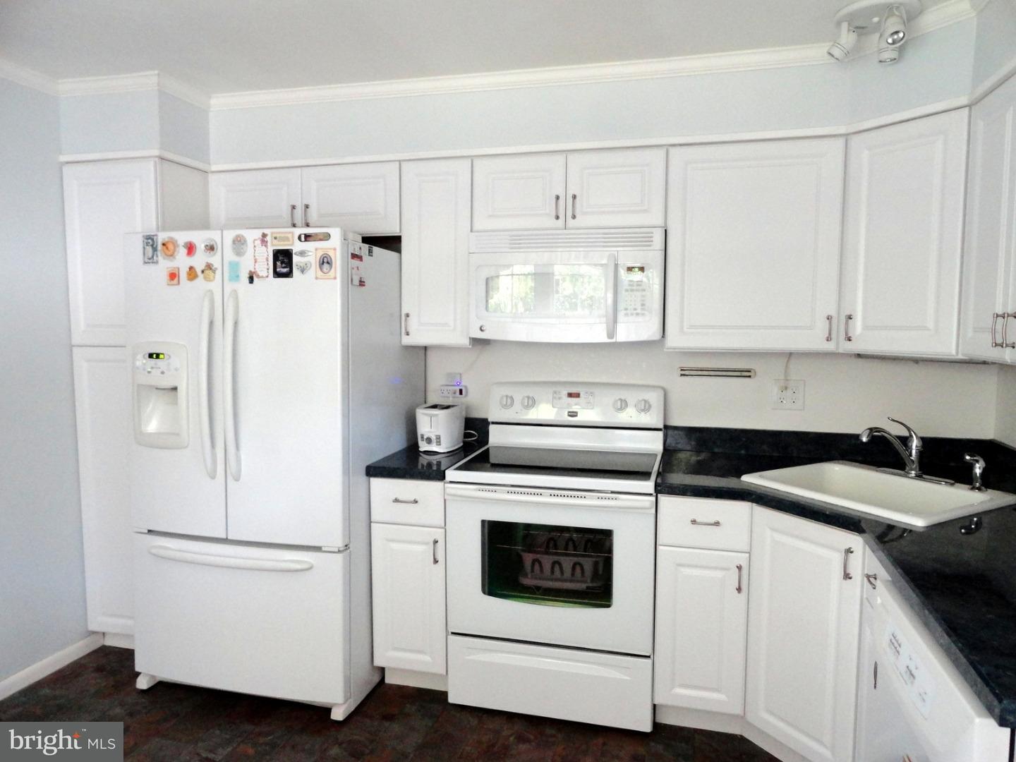 646 Good Intent Road Blackwood, NJ 08012 - Photo 6 of 25 Kitchen