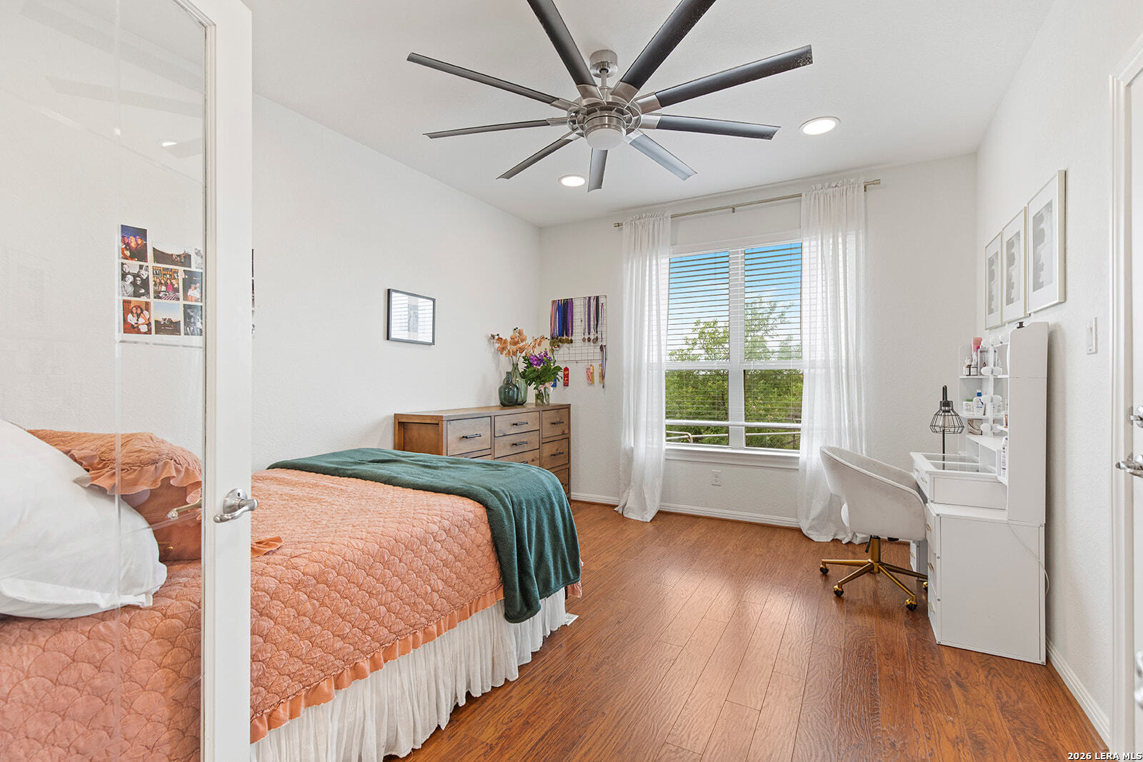 8039 Cibolo Valley Fair Oaks Ranch, TX 78015 - Photo 46 of 63 a bedroom with a bed and a window