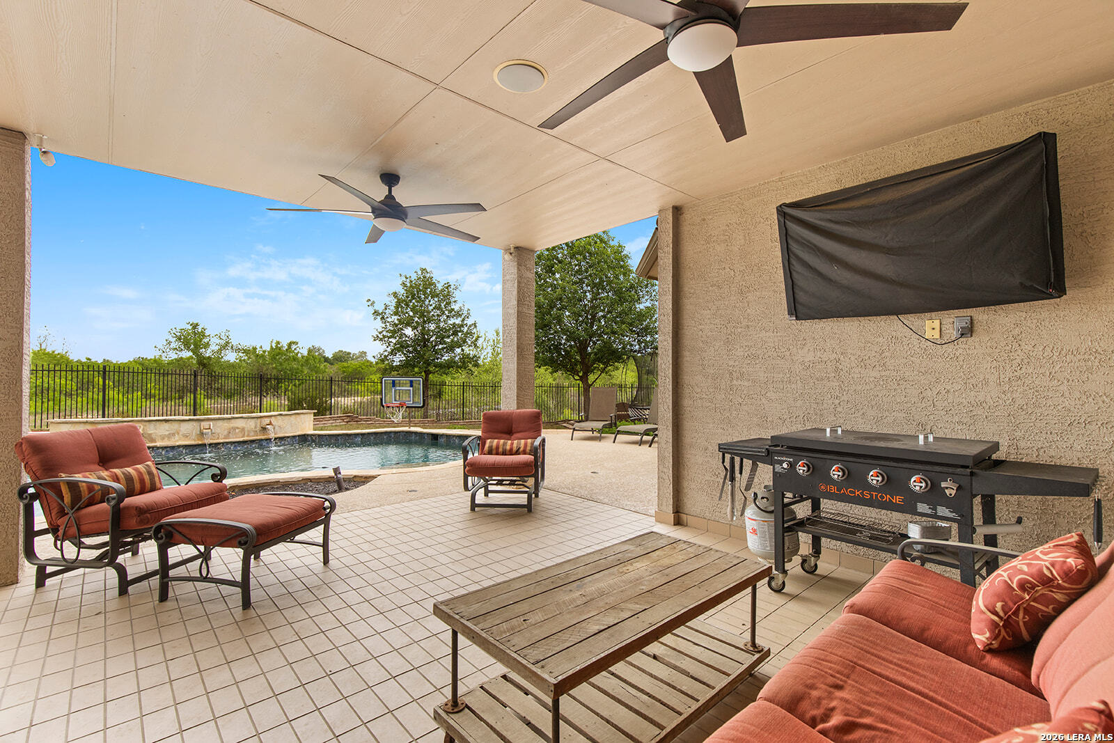 8039 Cibolo Valley Fair Oaks Ranch, TX 78015 - Photo 50 of 63 a outdoor living space with furniture