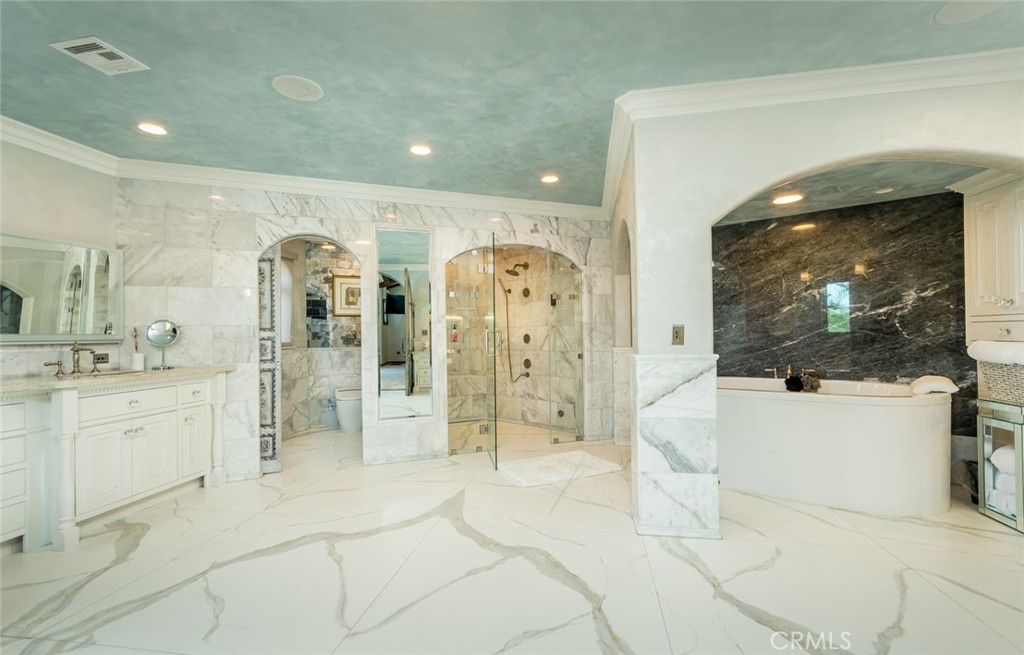 330 Kempton Road Glendale, CA 91202 - Photo 28 of 75 Gallery Image 28