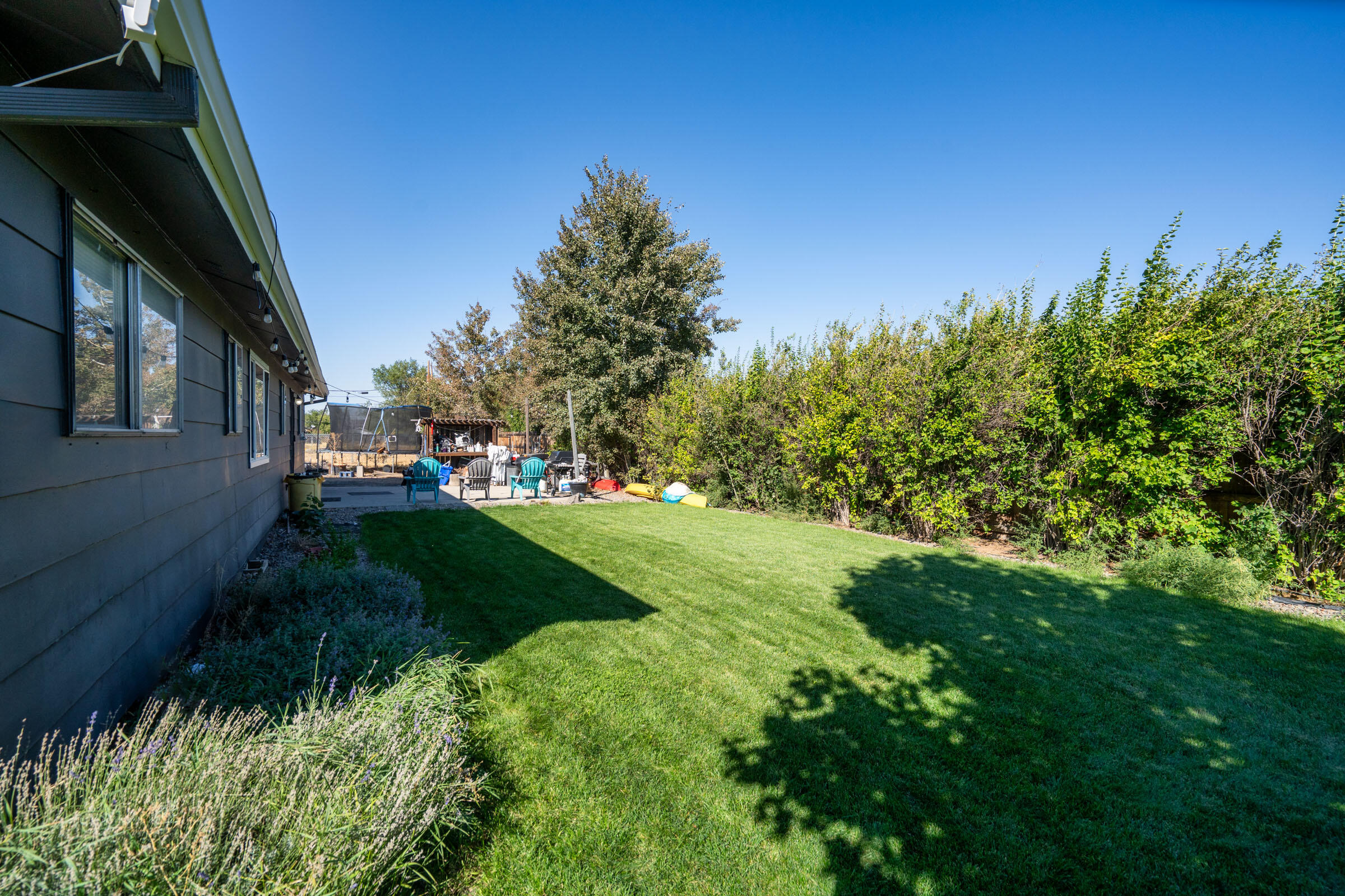 664 Southwest 35th Street Redmond, OR 97756 - Photo 16 of 19 a view of a yard and front of house