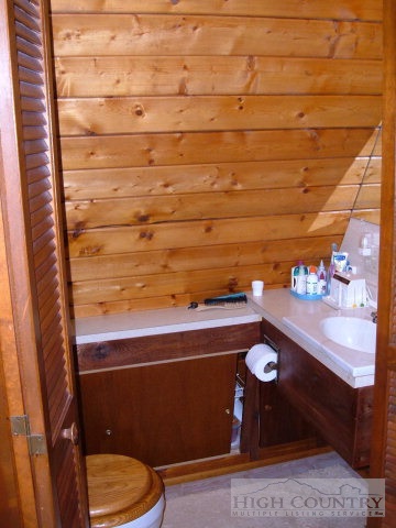 193 Diamond Ranch Road Boone, NC 28607 - Photo 12 of 26 Gallery Image 12
