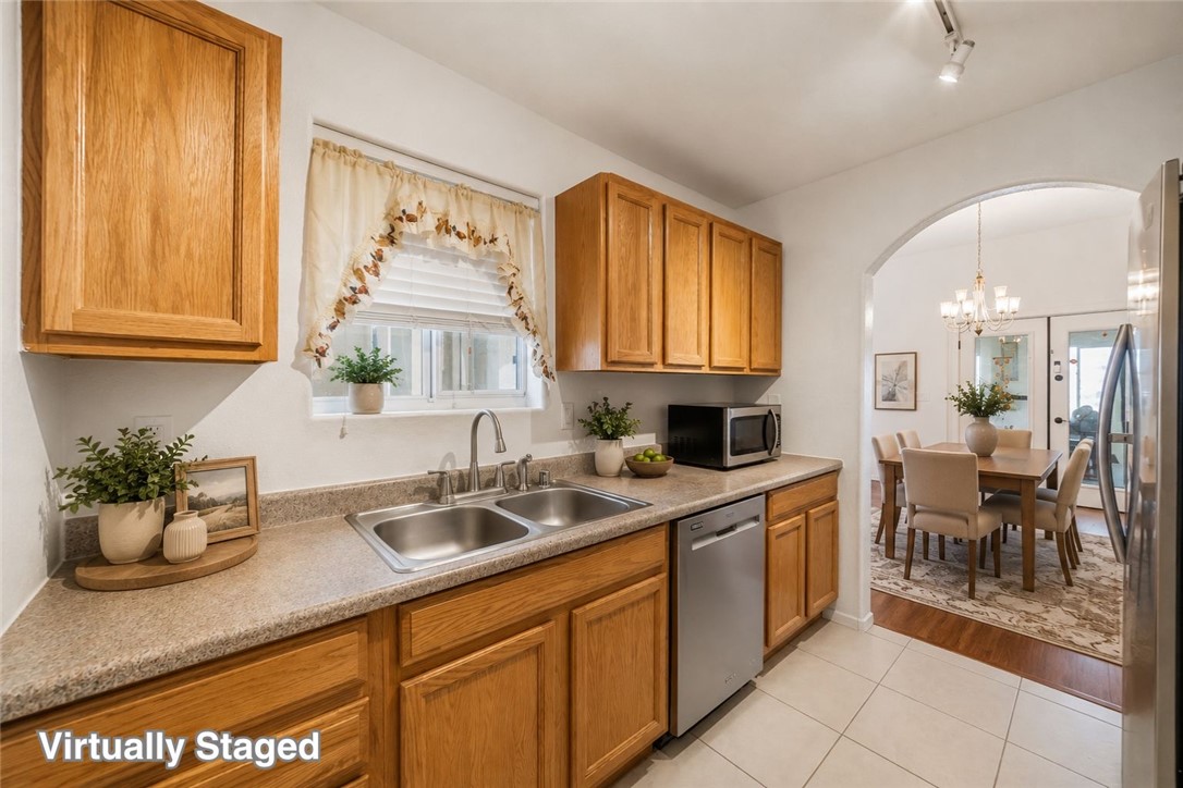 2475 Ripple Drive Bullhead City, AZ 86429 - Photo 10 of 63