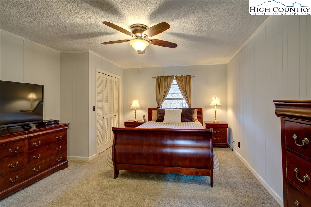 138 Wickham Square, Unit 6 Boone, NC 28607 - Photo 18 of 31 Gallery Image 18