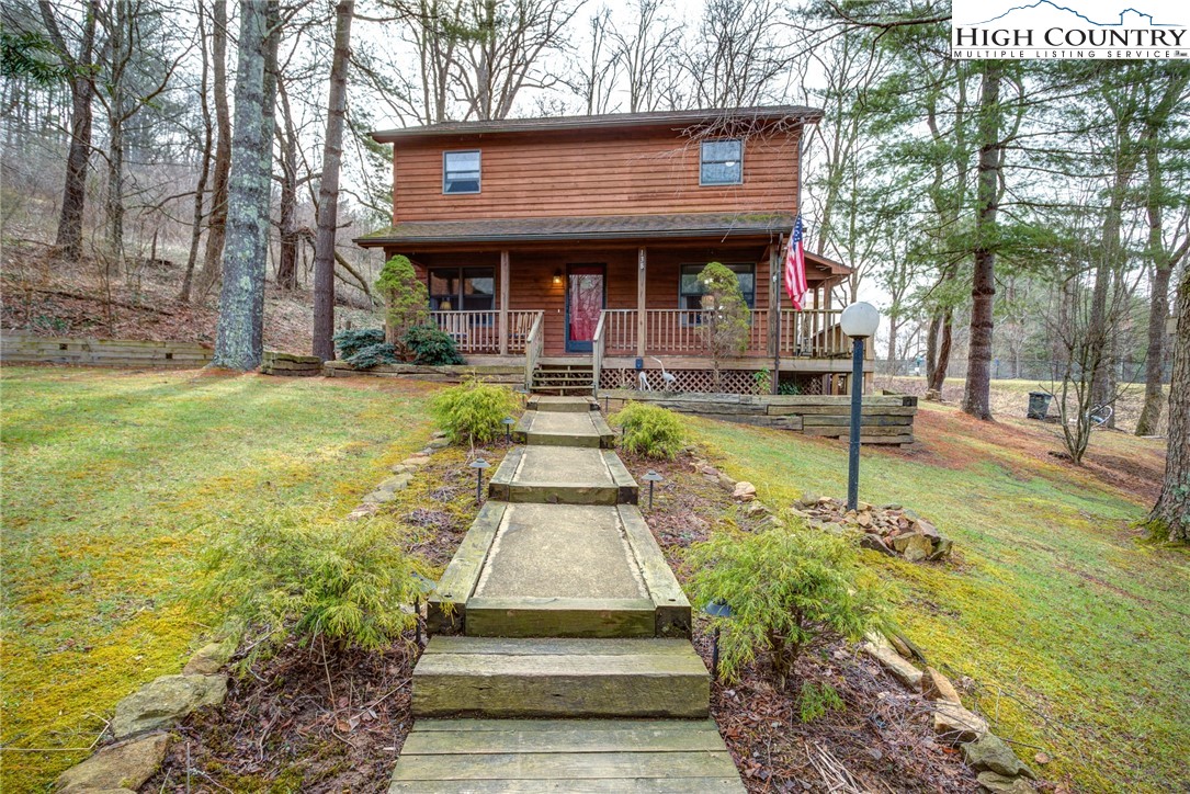138 Wickham Square, Unit 6 Boone, NC 28607 - Photo 2 of 31 Gallery Image 2