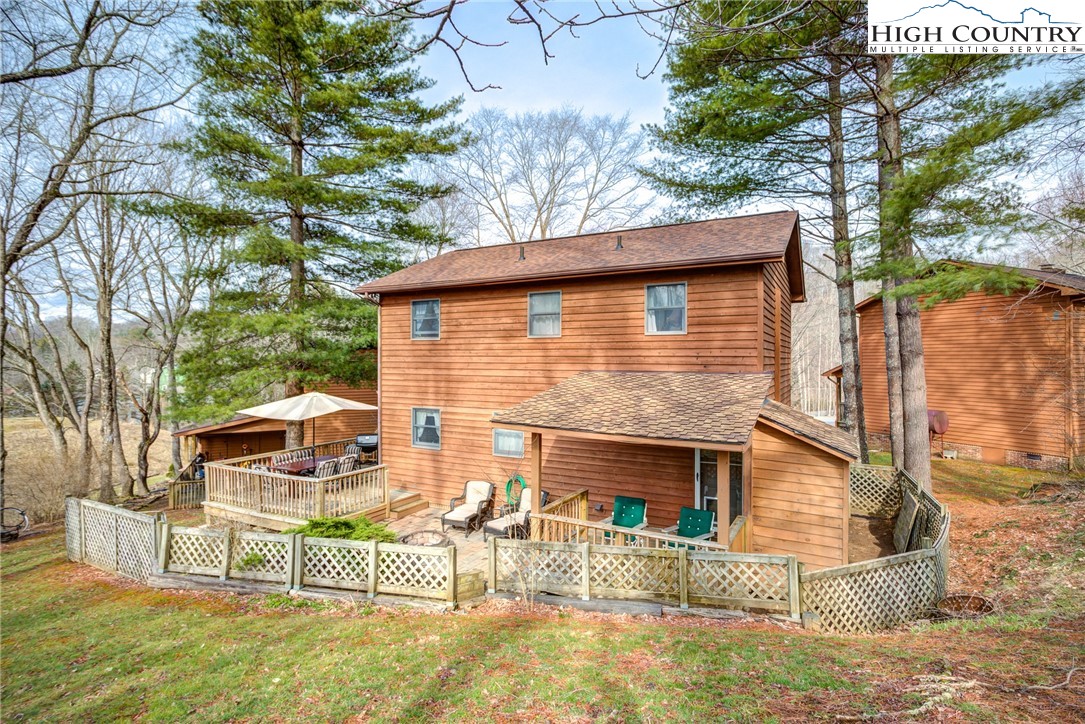 138 Wickham Square, Unit 6 Boone, NC 28607 - Photo 24 of 31 Gallery Image 24