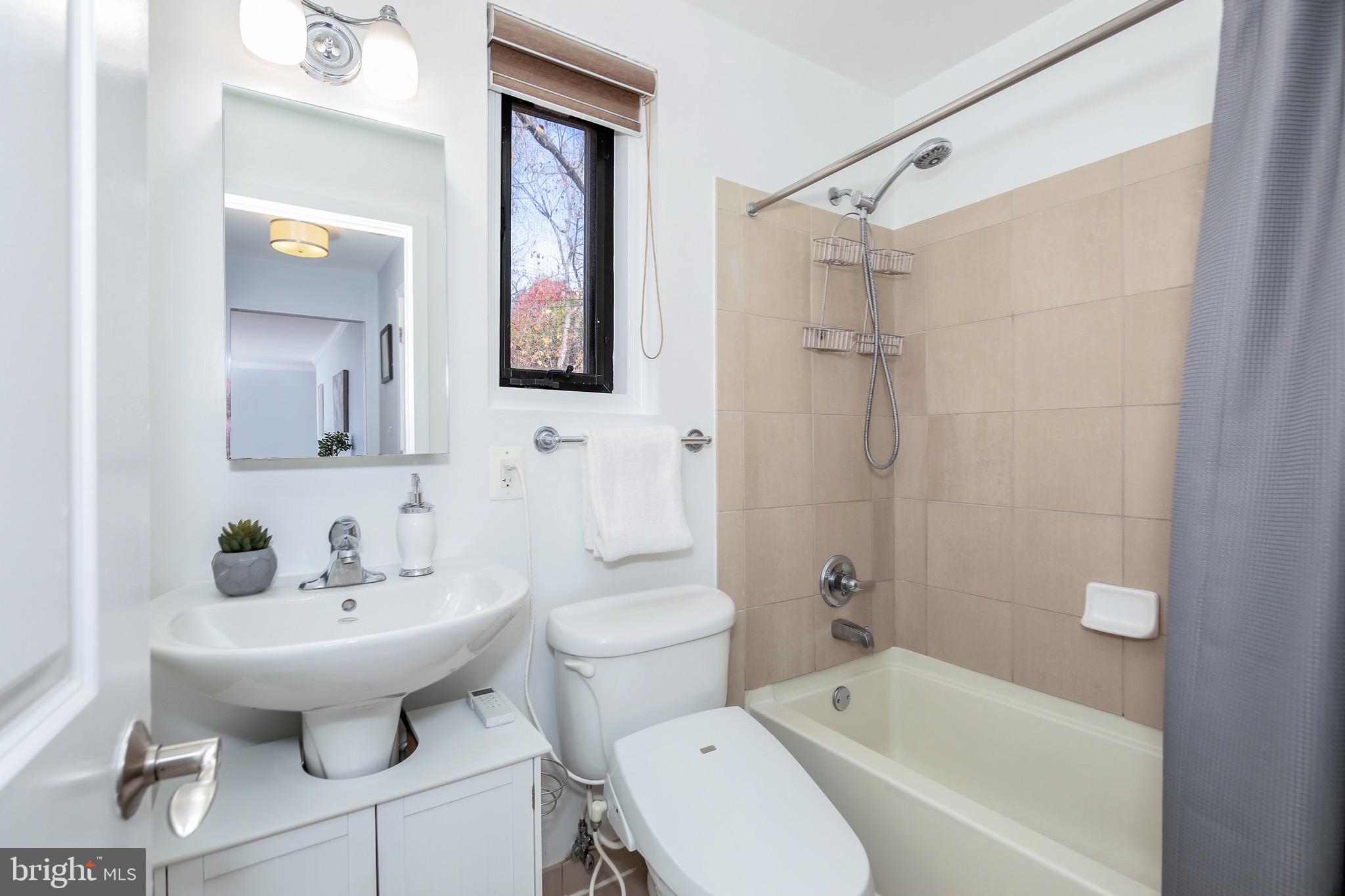 2725 39th Street Northwest, Unit 503 Washington, DC 20007 - Photo 12 of 17