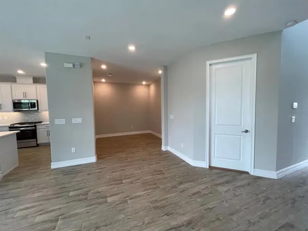 $2,750 | 4612 Almada Lane, Wesley Chapel, FL 33543