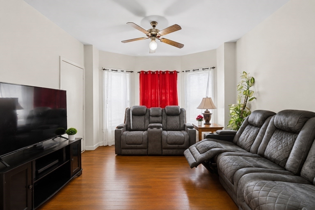 115 Ruth Street New Bedford, MA 02744 - Photo 12 of 29