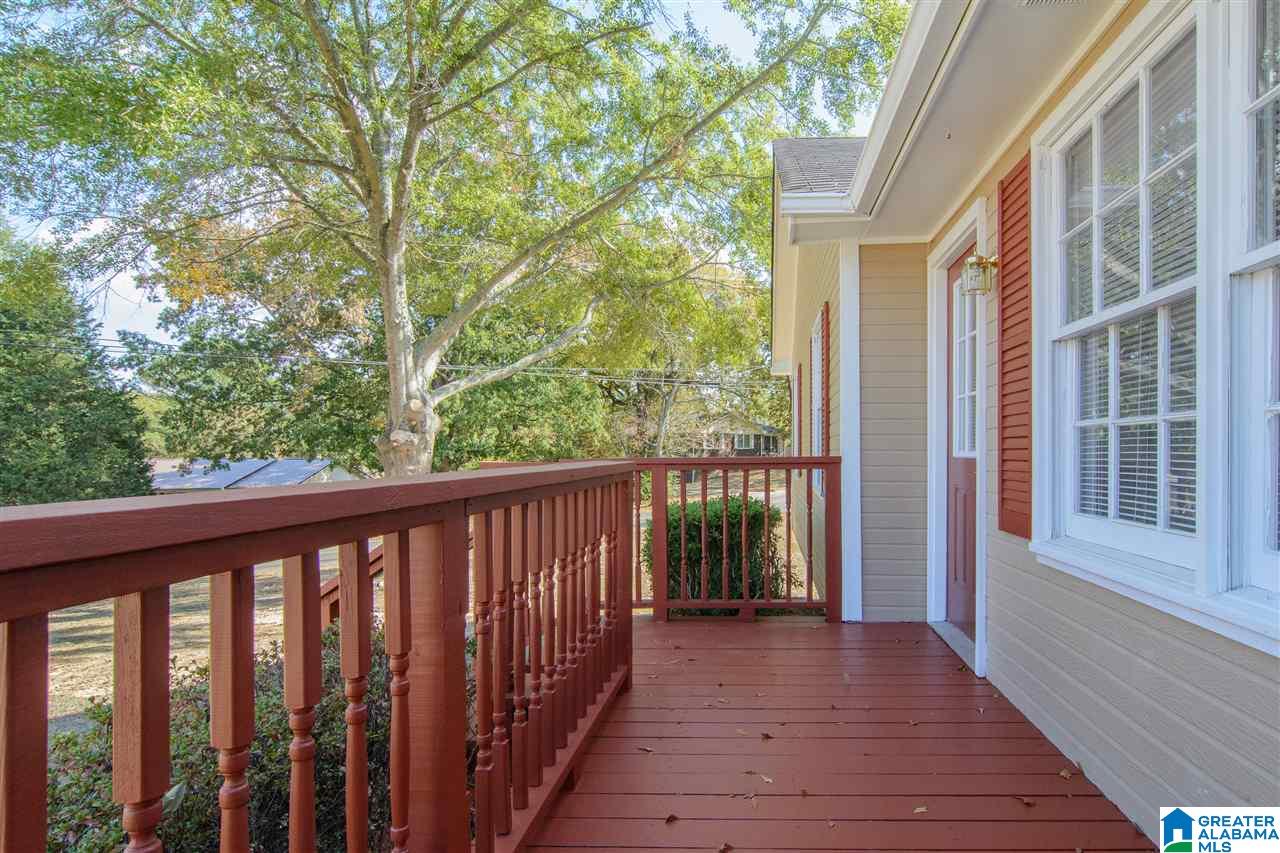 2005 Largin Road Birmingham, AL 35235 - Photo 4 of 33