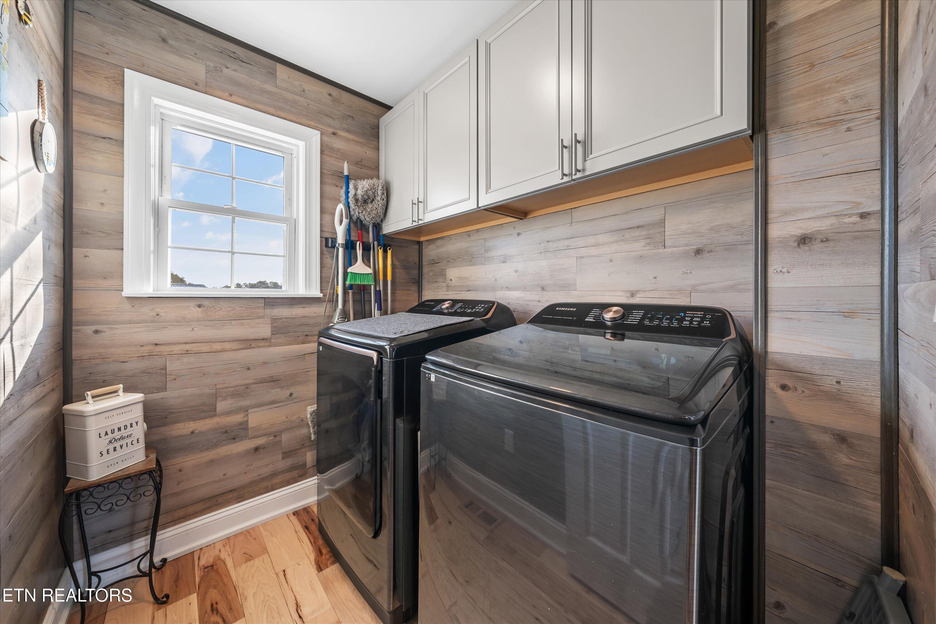 2940 Beecarter Road Dandridge, TN 37725 - Photo 16 of 54 25-Laundry on Main