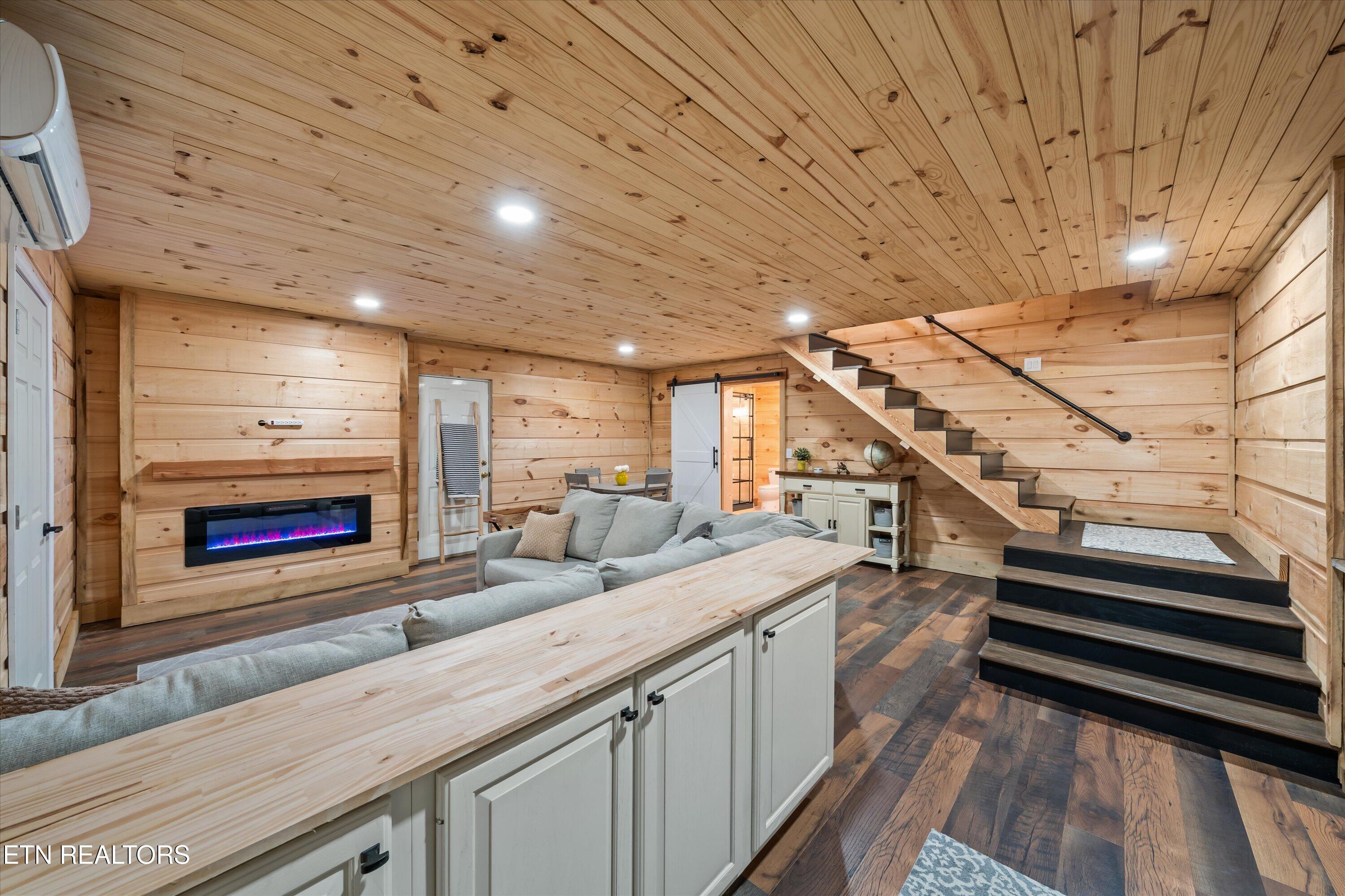 2940 Beecarter Road Dandridge, TN 37725 - Photo 39 of 54 38-Finished Basement Apartment