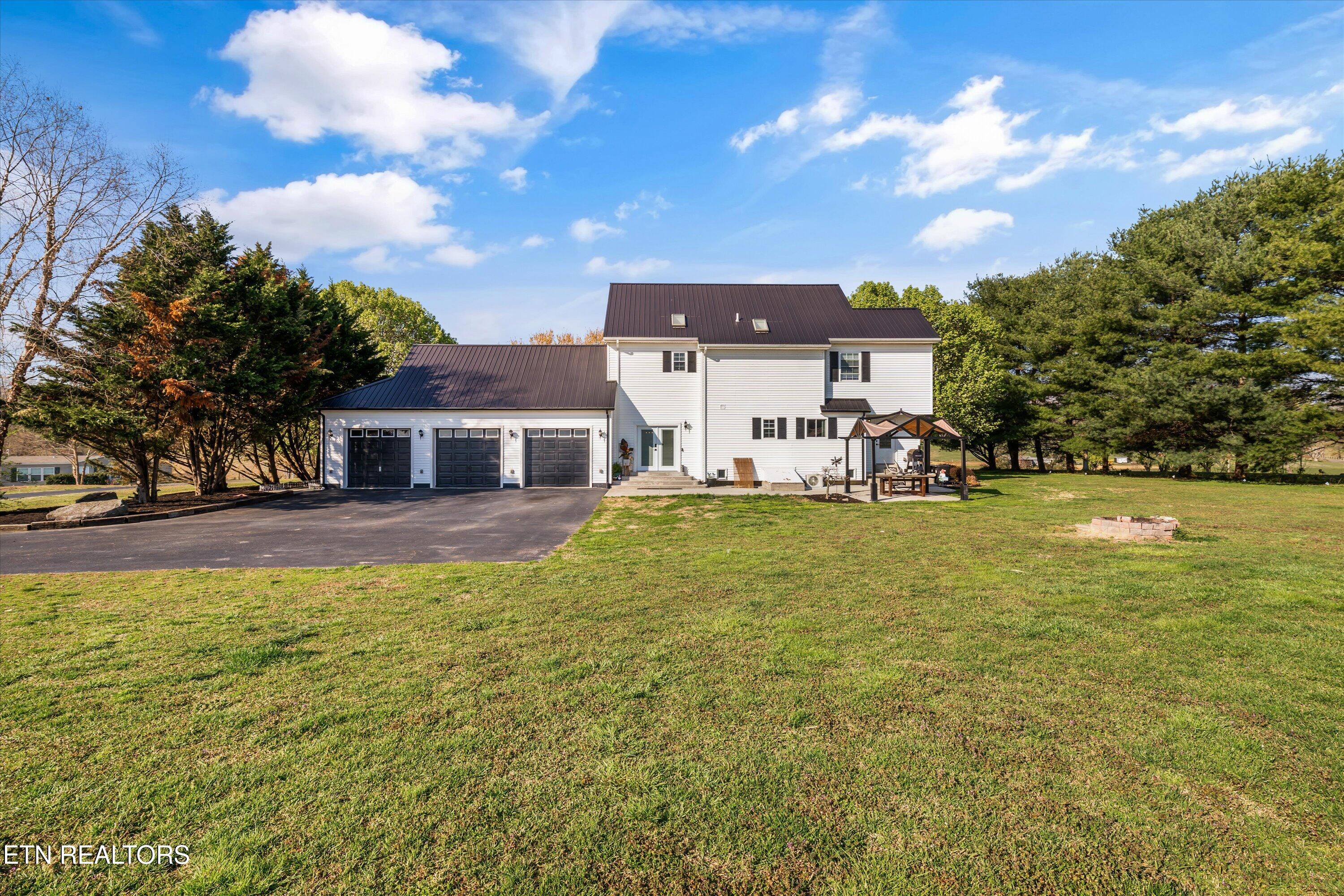 2940 Beecarter Road Dandridge, TN 37725 - Photo 46 of 54 46-Exterior View