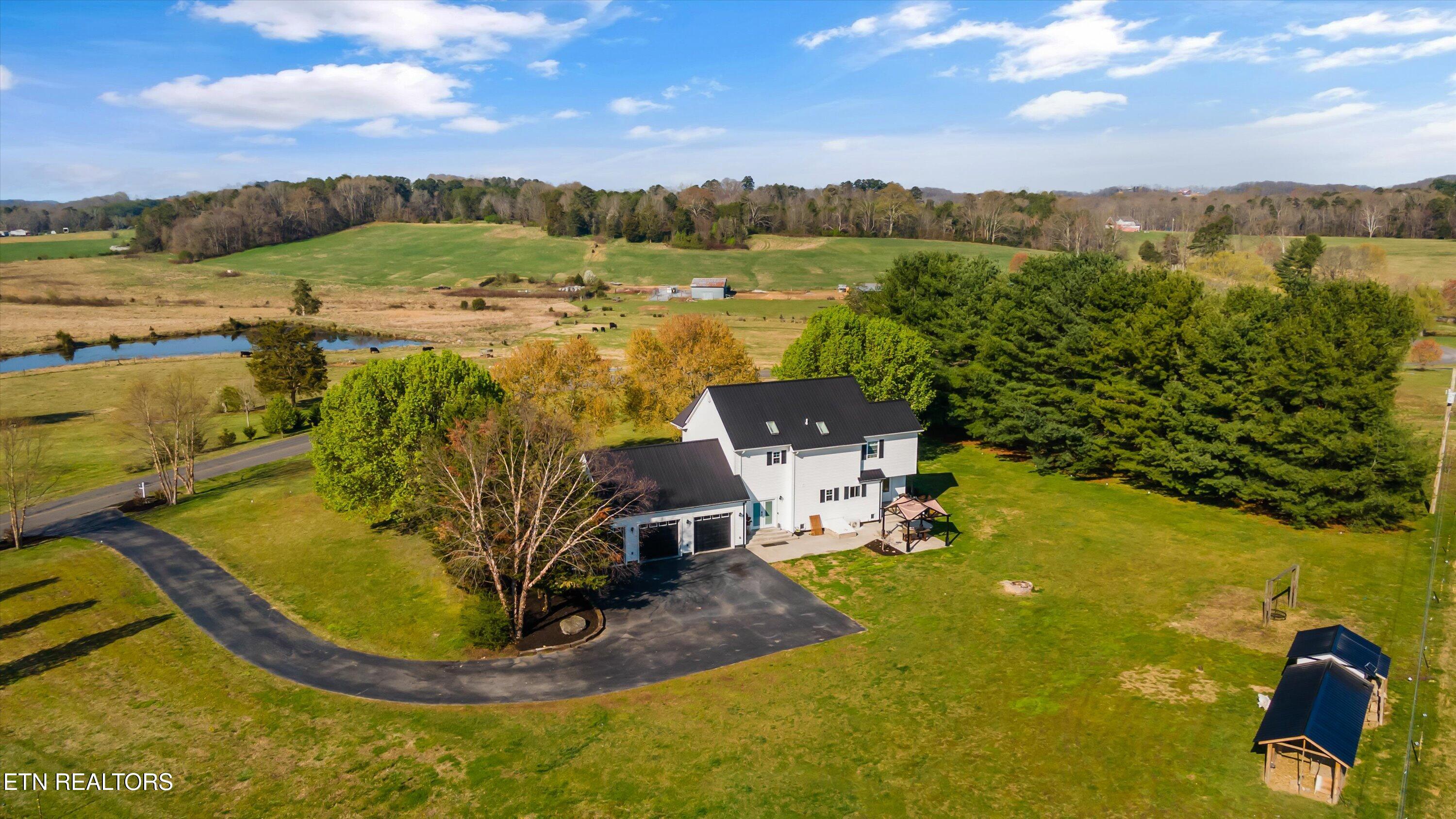 2940 Beecarter Road Dandridge, TN 37725 - Photo 50 of 54 51-Back Aerial