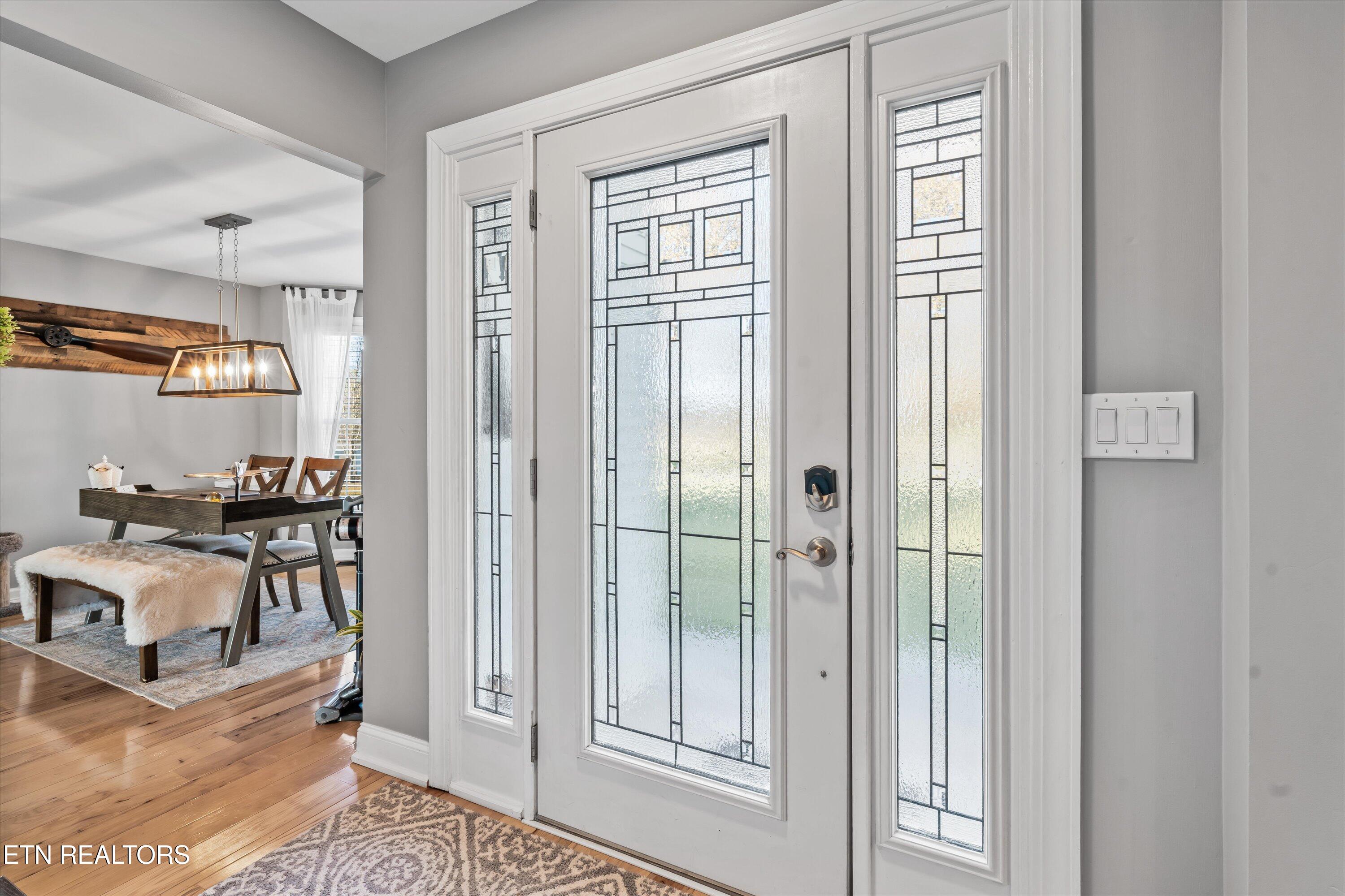 2940 Beecarter Road Dandridge, TN 37725 - Photo 9 of 54 07-Entry Way