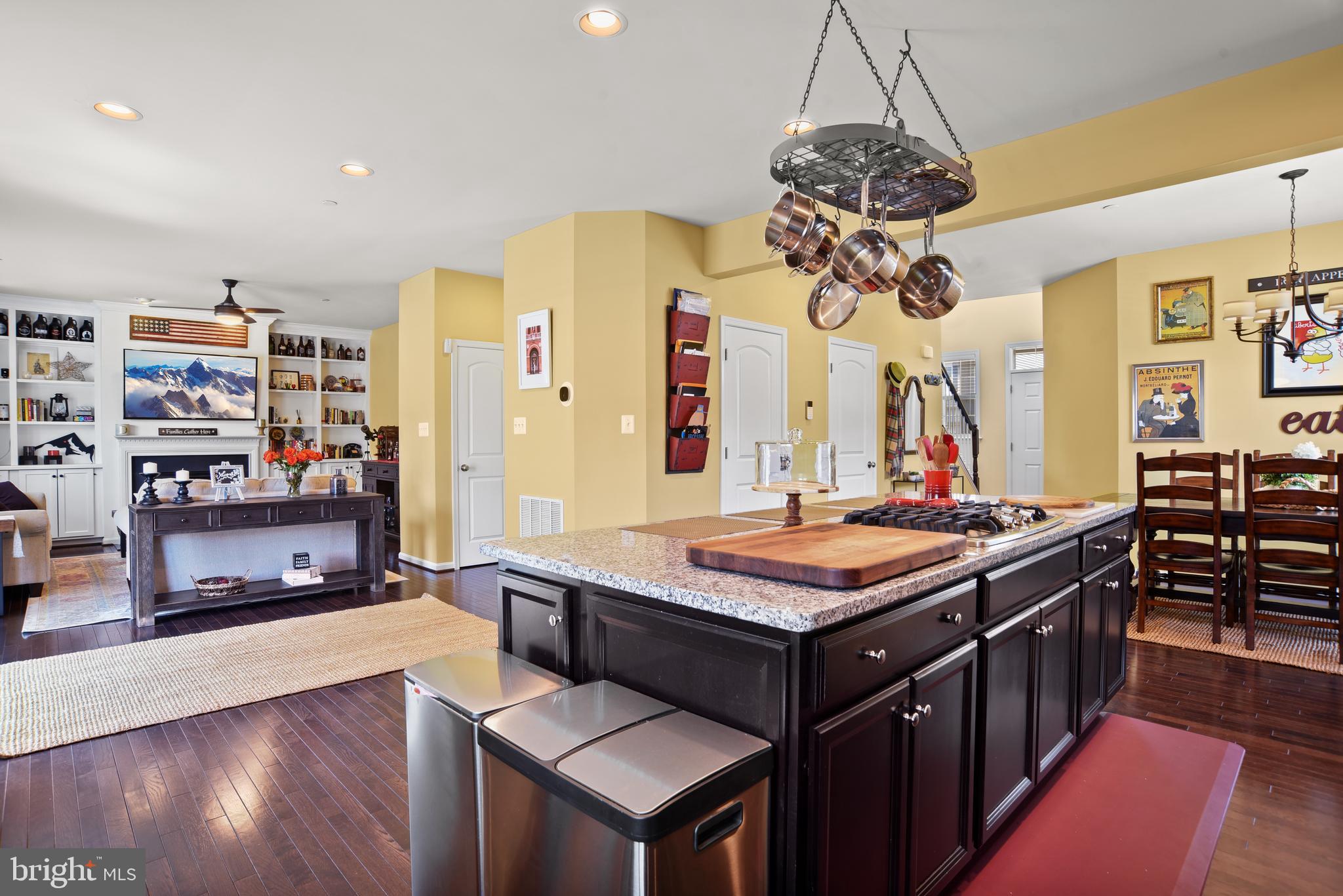 Large kitchen with huge Island (view 4)