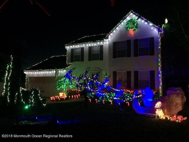 1505 Beaver Dam Road Point Pleasant, NJ 08742 - Photo 3 of 48 a front view of a house