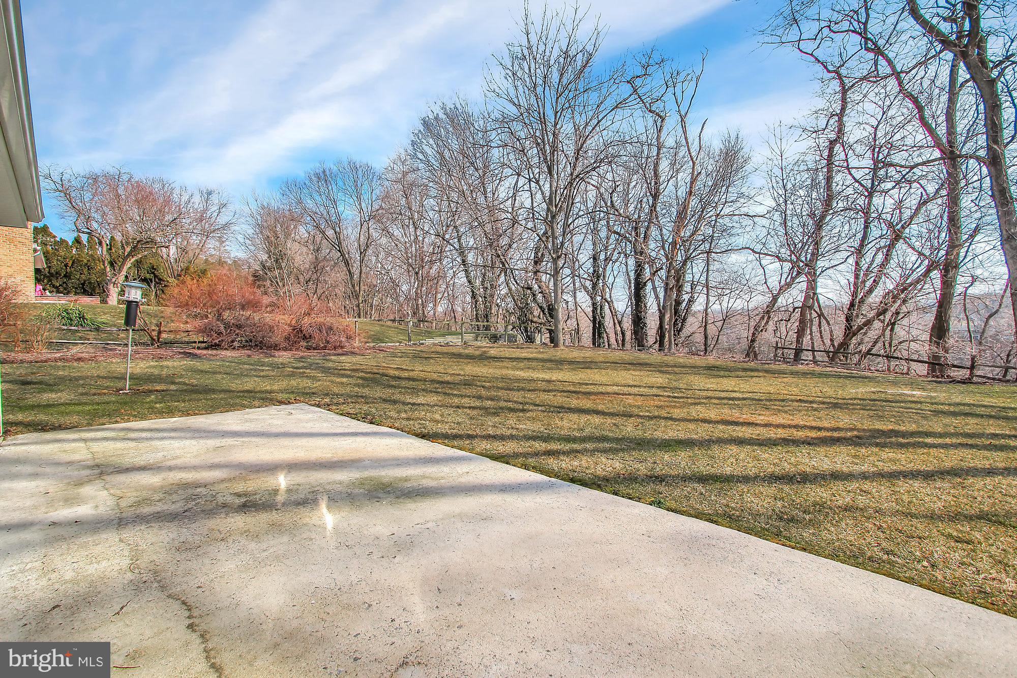 520 Spring House Road Camp Hill, PA 17011 - Photo 22 of 26 Patio