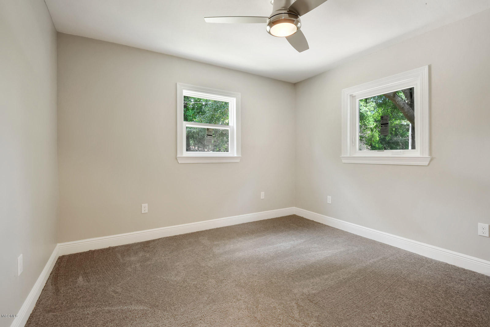 13518 John Clark Road Gulfport, MS 39503 - Photo 13 of 20 013_1600x1067_mls_1600x1067