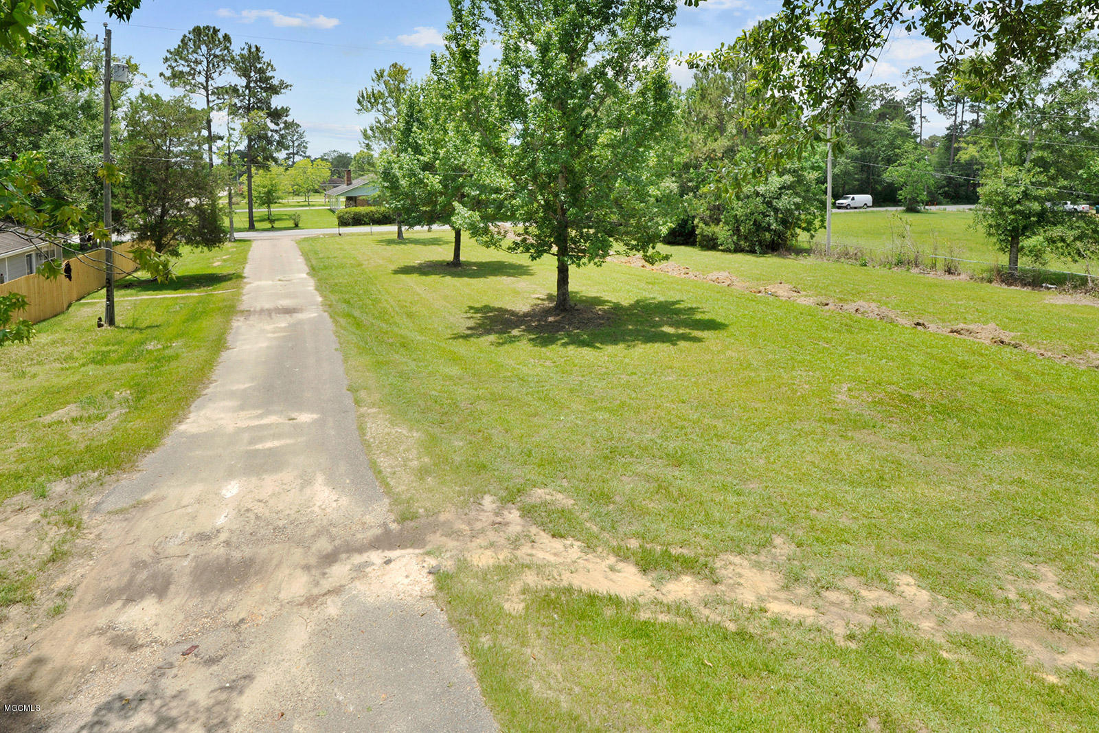 13518 John Clark Road Gulfport, MS 39503 - Photo 19 of 20 019_1600x1067_mls_1600x1067