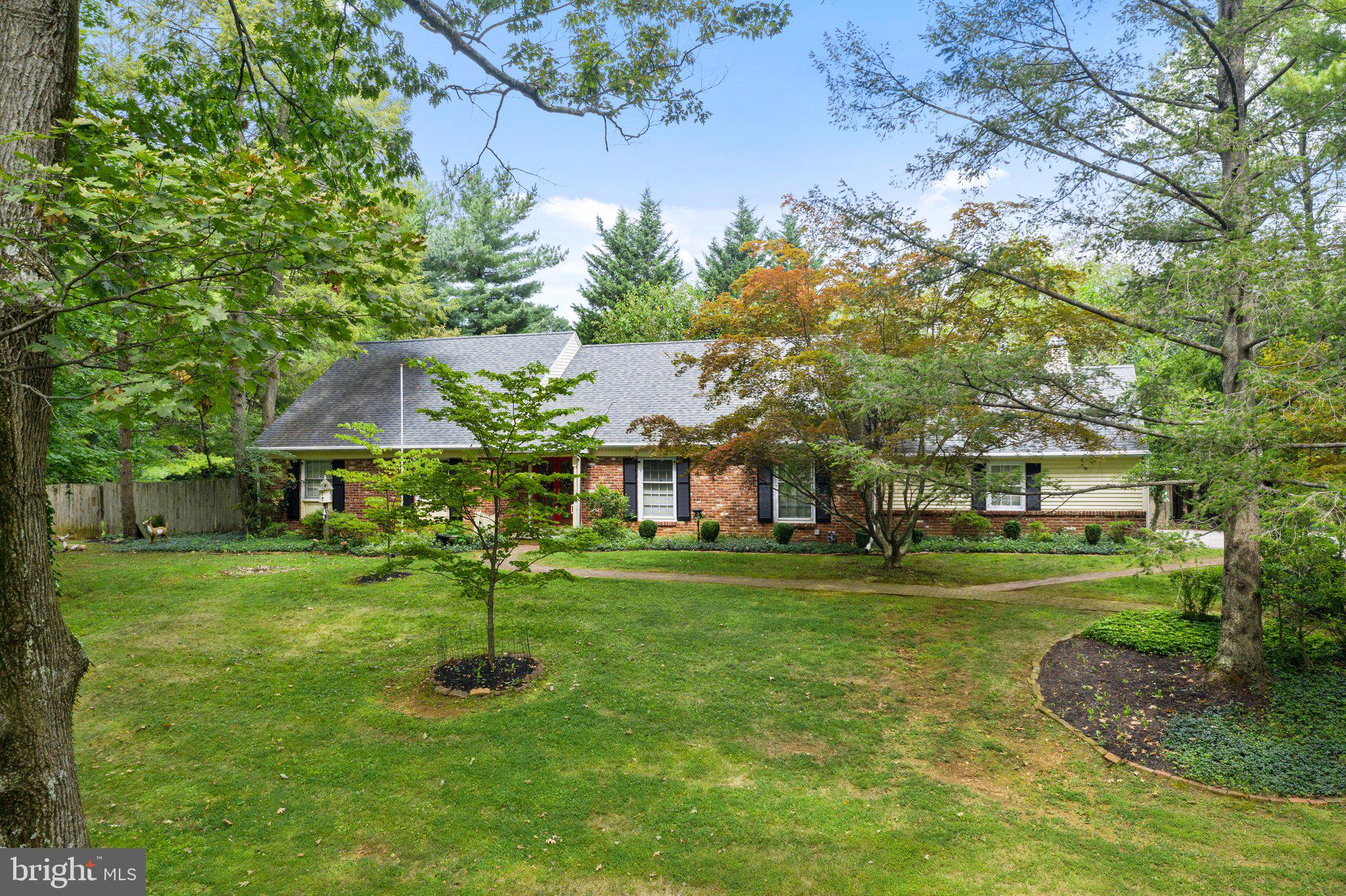 545 Richards Road Wayne, PA 19087 - Photo 1 of 36