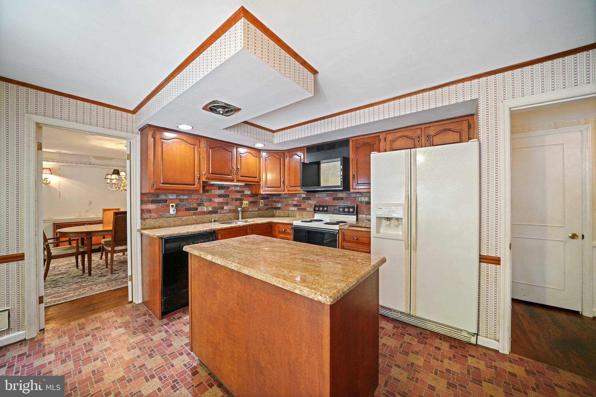545 Richards Road Wayne, PA 19087 - Photo 8 of 36
