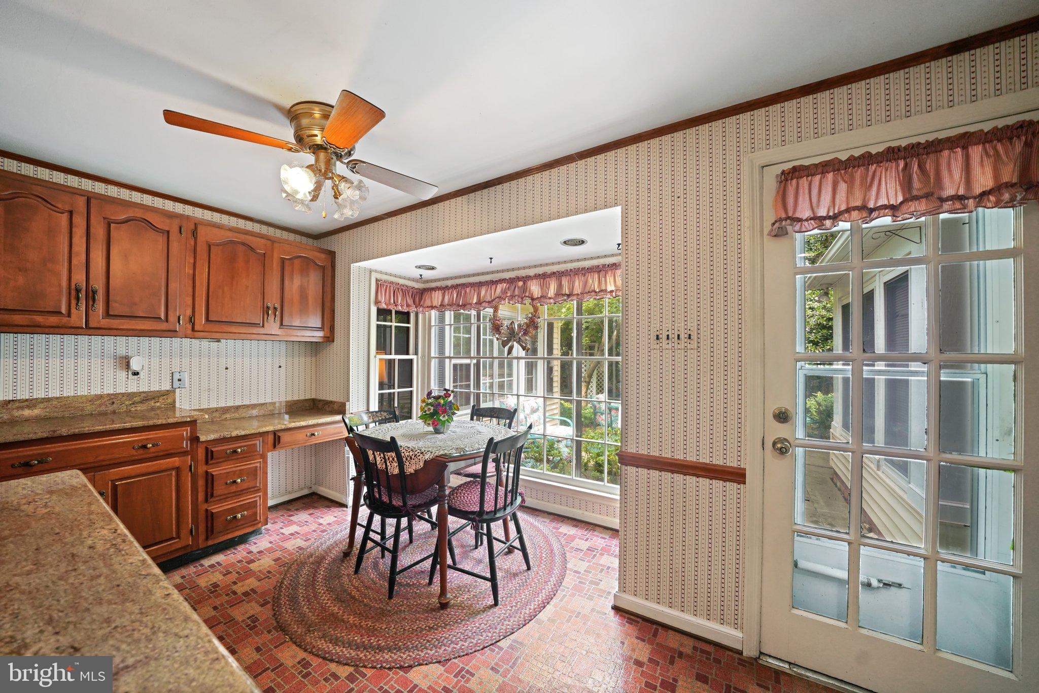545 Richards Road Wayne, PA 19087 - Photo 9 of 36