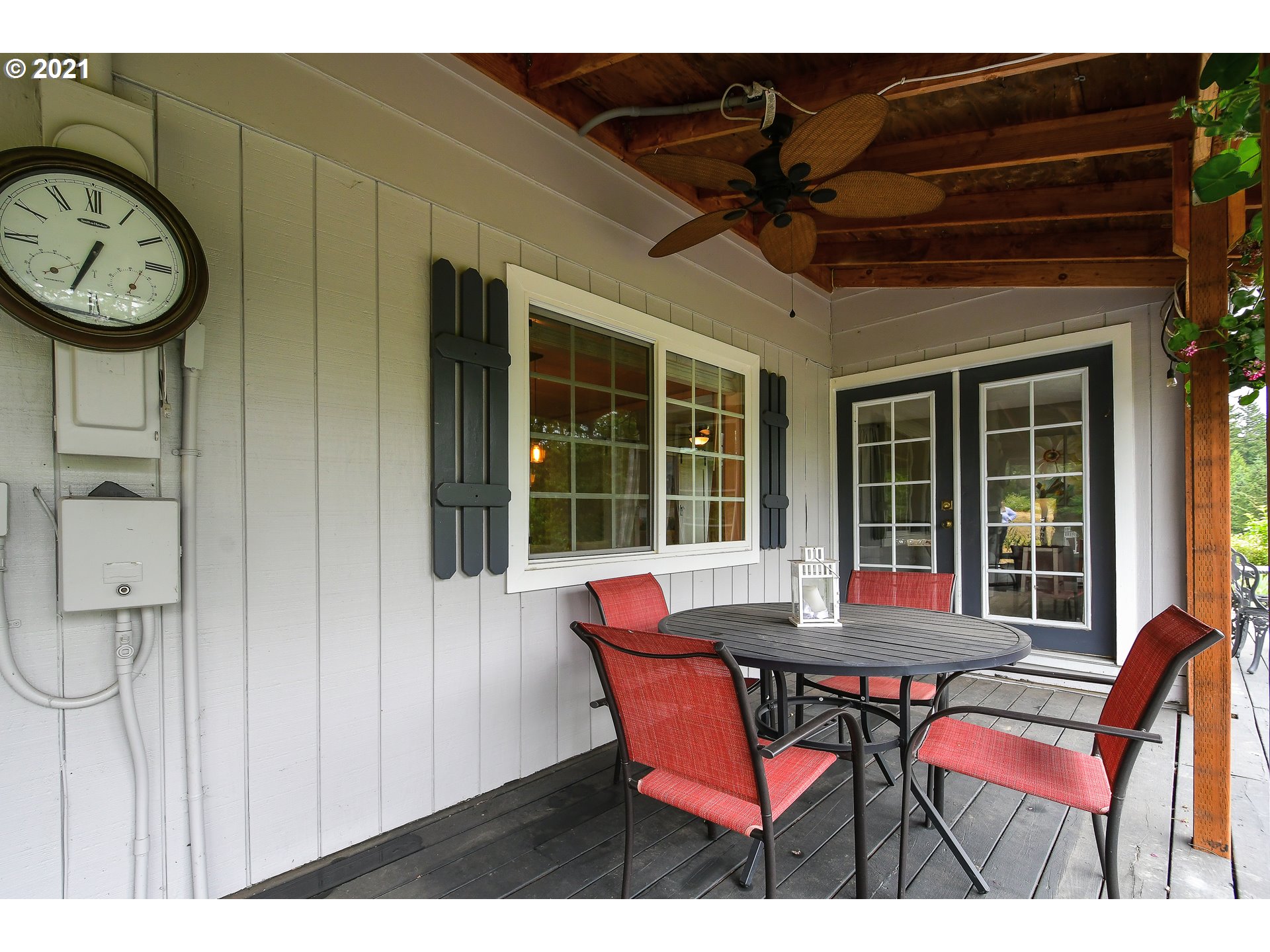 20512 Northeast Risto Road Battle Ground, WA 98604 - Photo 26 of 28 a outdoor dining space with furniture and window
