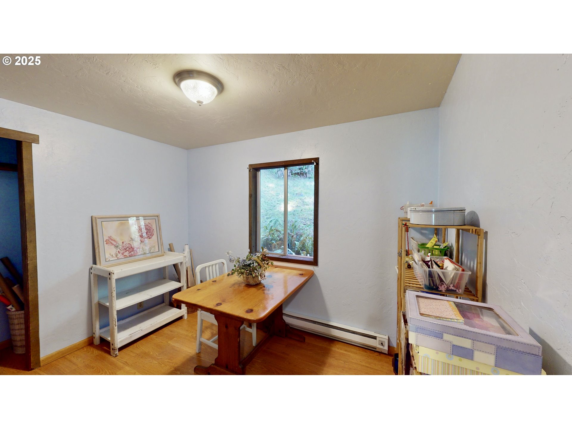 28656 Brooks Road Gold Beach, OR 97444 - Photo 27 of 43 Bathroom