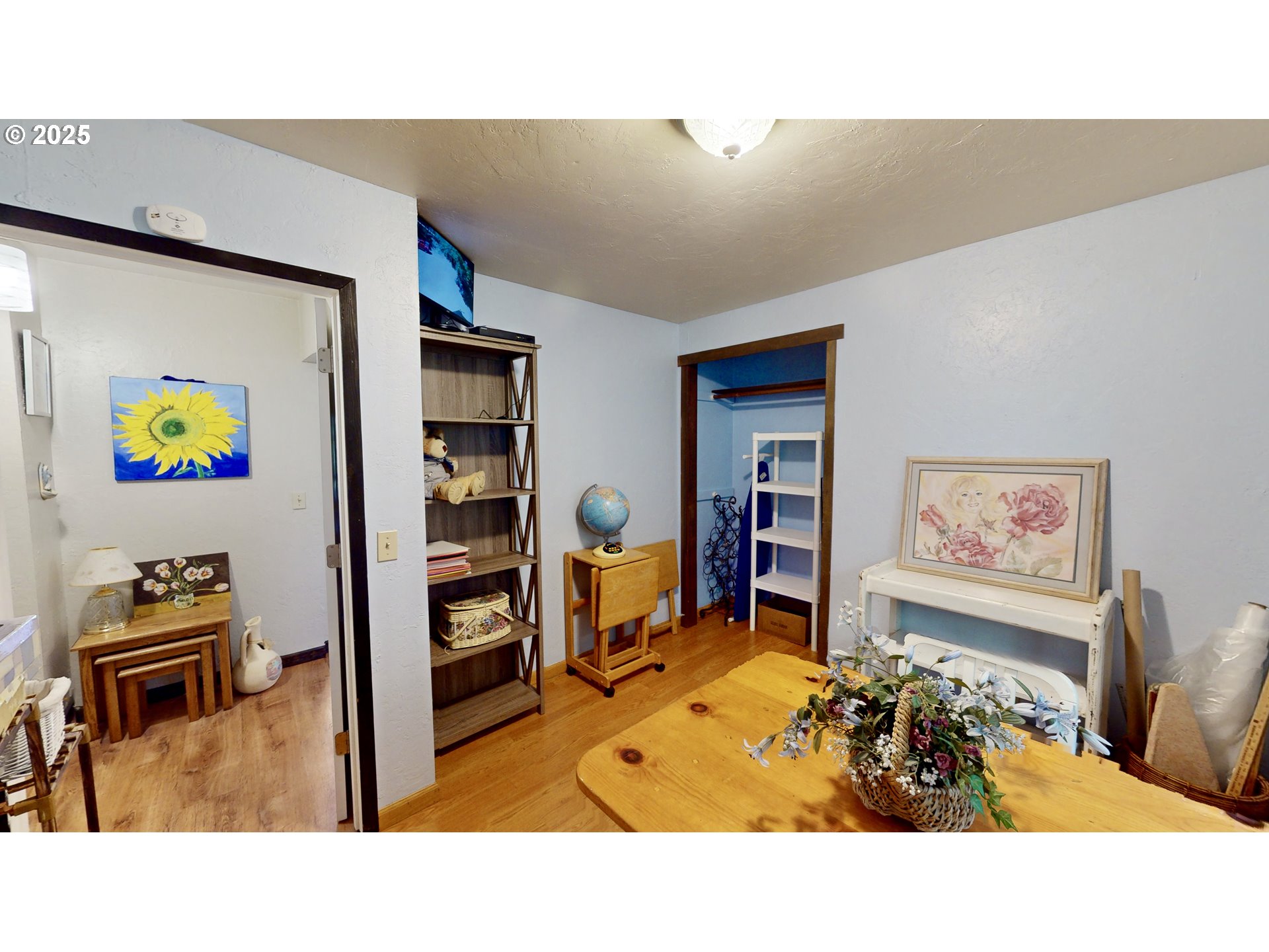 28656 Brooks Road Gold Beach, OR 97444 - Photo 28 of 43 Bedroom