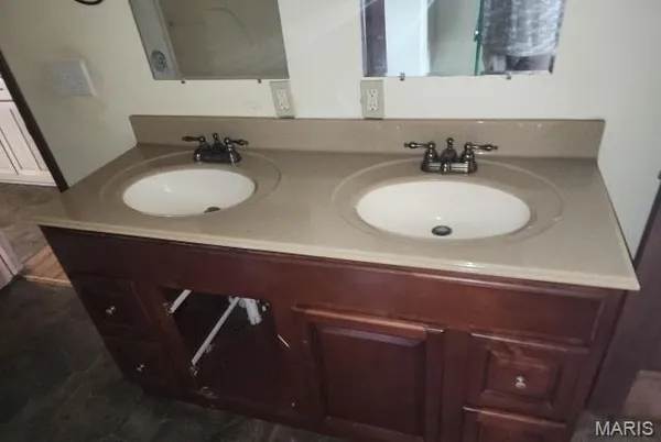 $135,000 | 9841 Highway E Houston Mo 65483, Houston, MO 65483