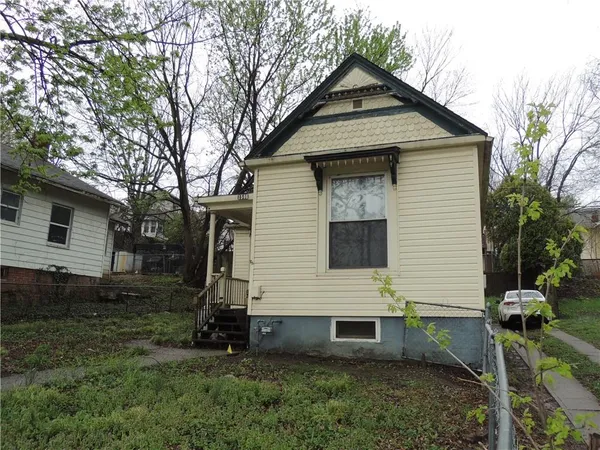 $75,000 | 1508 South 26th Street, St. Joseph, MO 64507