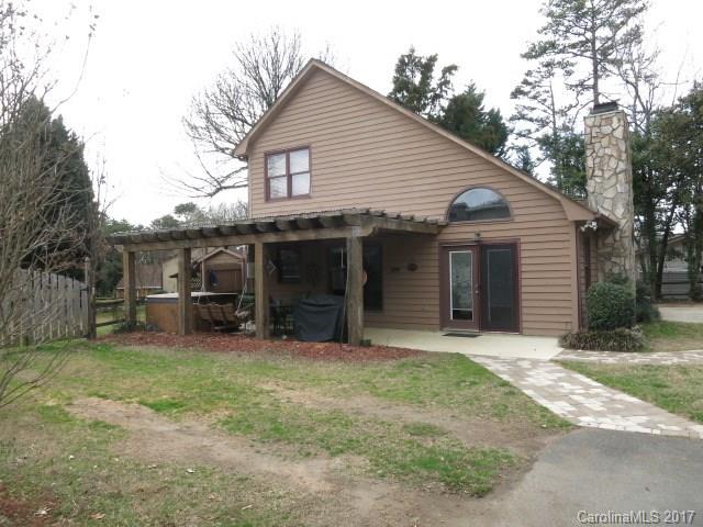 4083 Alana Court, Unit 83 Tega Cay, SC 29708 - Photo 2 of 16 Gallery Image 2