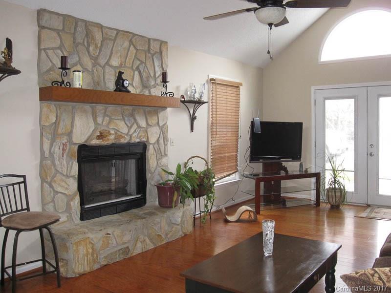 4083 Alana Court, Unit 83 Tega Cay, SC 29708 - Photo 7 of 16 Gallery Image 7
