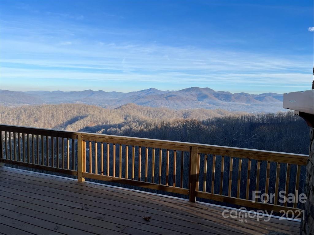 188 Smokey Ridge Loop Waynesville, NC 28786 - Photo 1 of 27