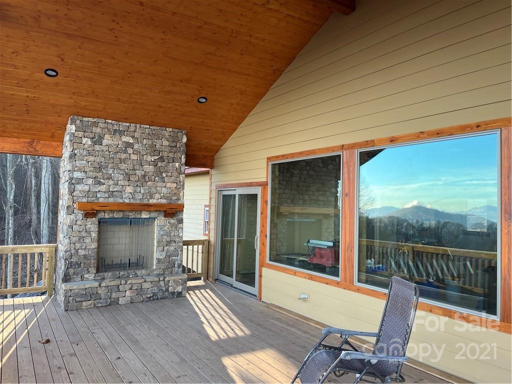 188 Smokey Ridge Loop Waynesville, NC 28786 - Photo 5 of 27