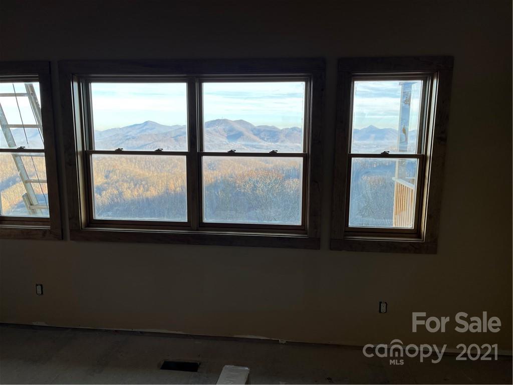 188 Smokey Ridge Loop Waynesville, NC 28786 - Photo 8 of 27