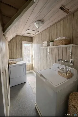 $1,750 | 91 Hill Street, Shelton, CT 06484