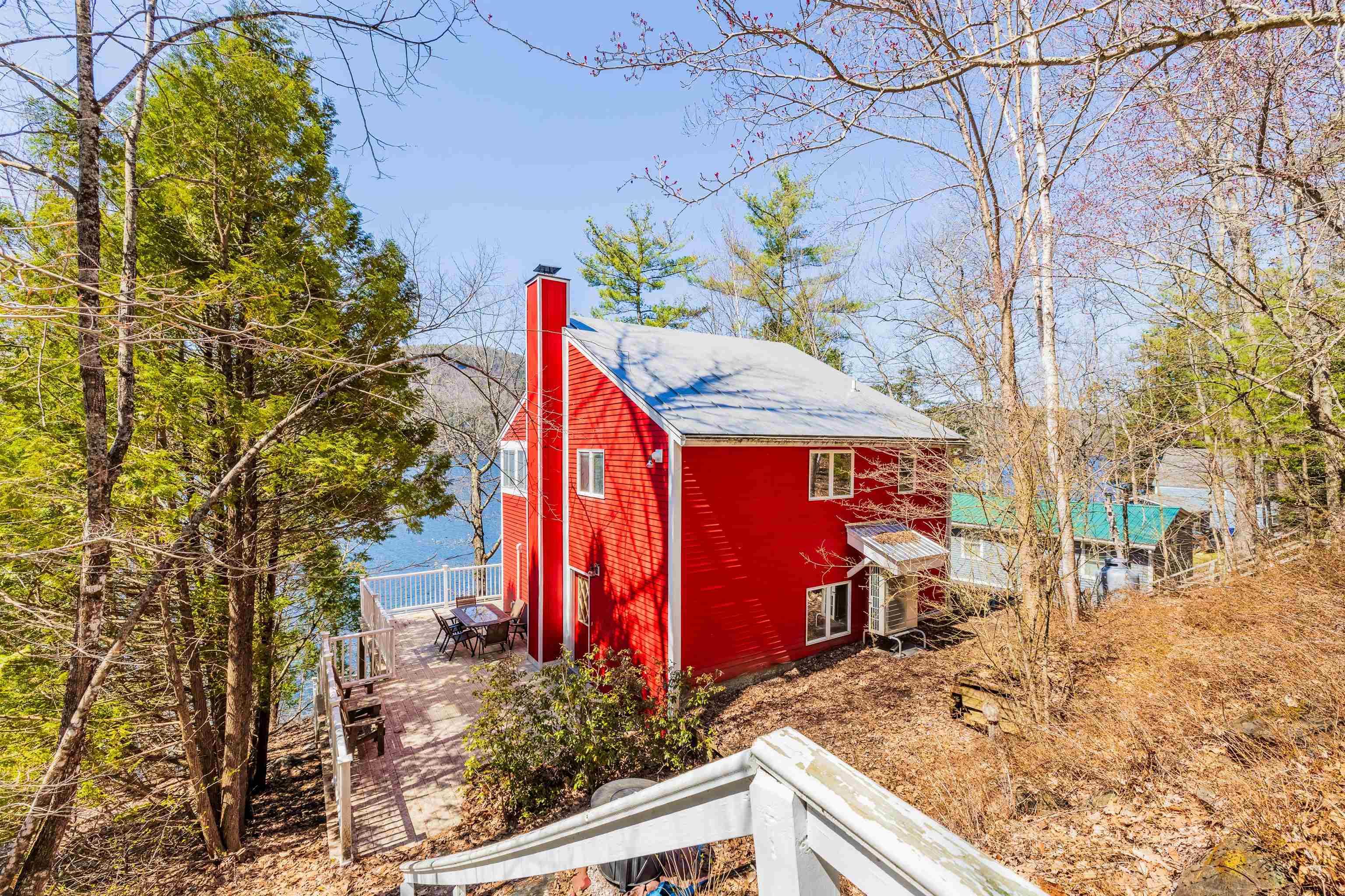 4576 Lake Morey Road Fairlee, VT 05045 - Photo 1 of 32 Gallery Image 1