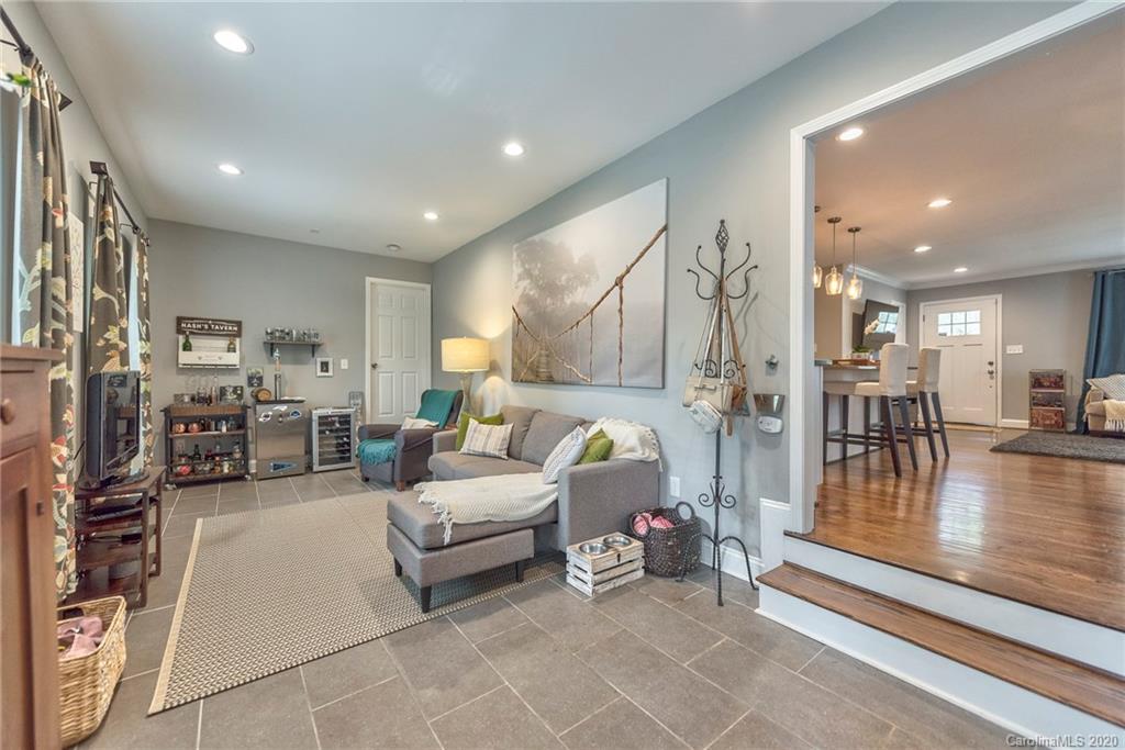 3900 Farmview Road Charlotte, NC 28205 - Photo 14 of 38