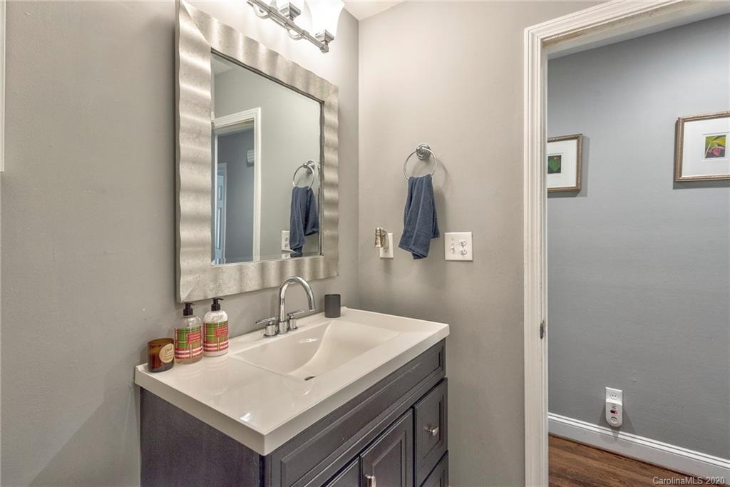 3900 Farmview Road Charlotte, NC 28205 - Photo 22 of 38