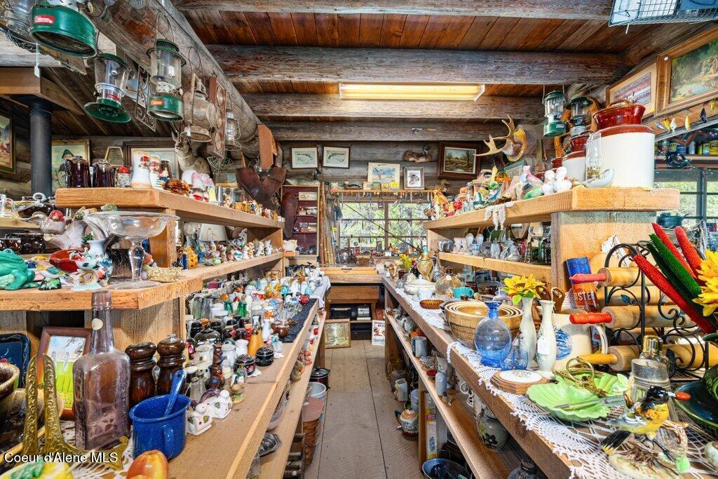 72 Hank Allen Way Blanchard, ID 83804 - Photo 41 of 43 Antique Store