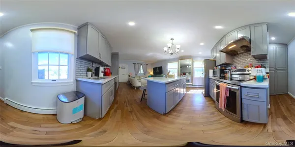 $950,000 | 6 Morris Lane, Great Neck, NY 11024