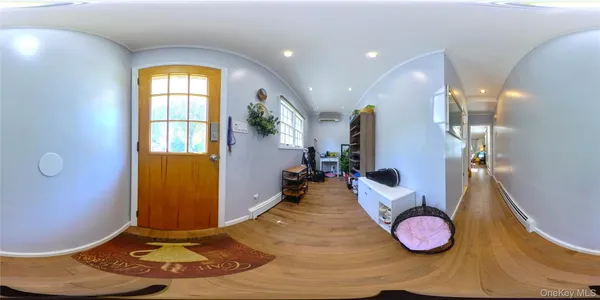 $950,000 | 6 Morris Lane, Great Neck, NY 11024