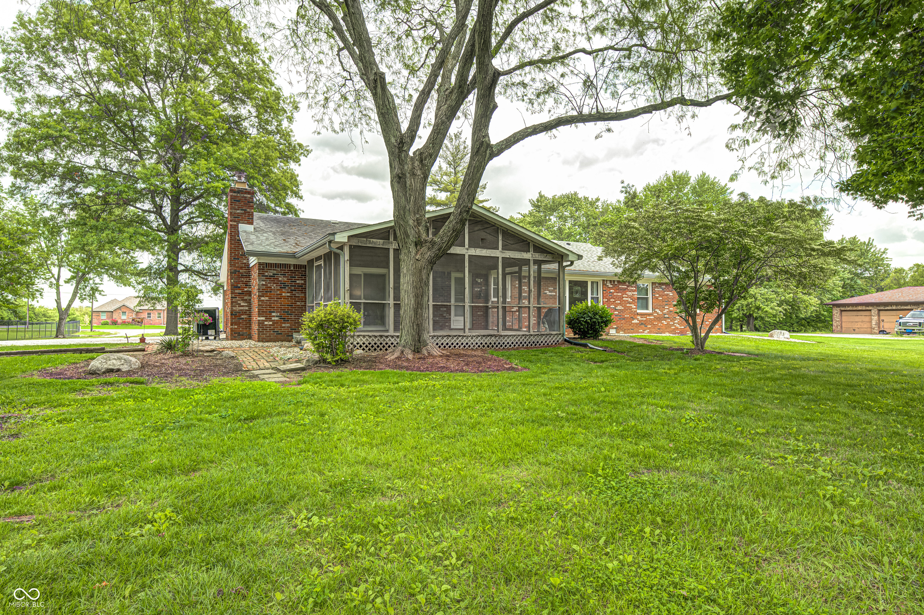 9557 Shelbyville Road Indianapolis, IN 46259 - Photo 28 of 46