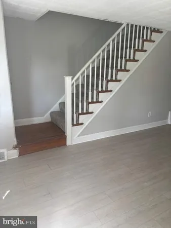 $2,300 | 329 North Oak Avenue, Clifton Heights, PA 19018