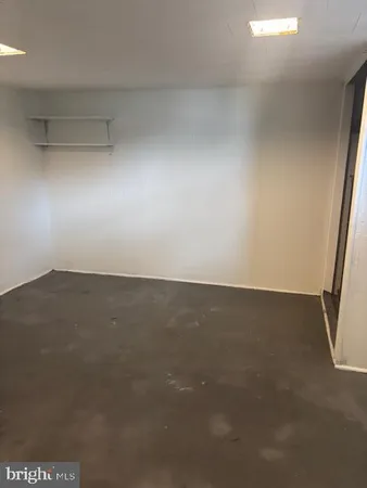 $2,300 | 329 North Oak Avenue, Clifton Heights, PA 19018