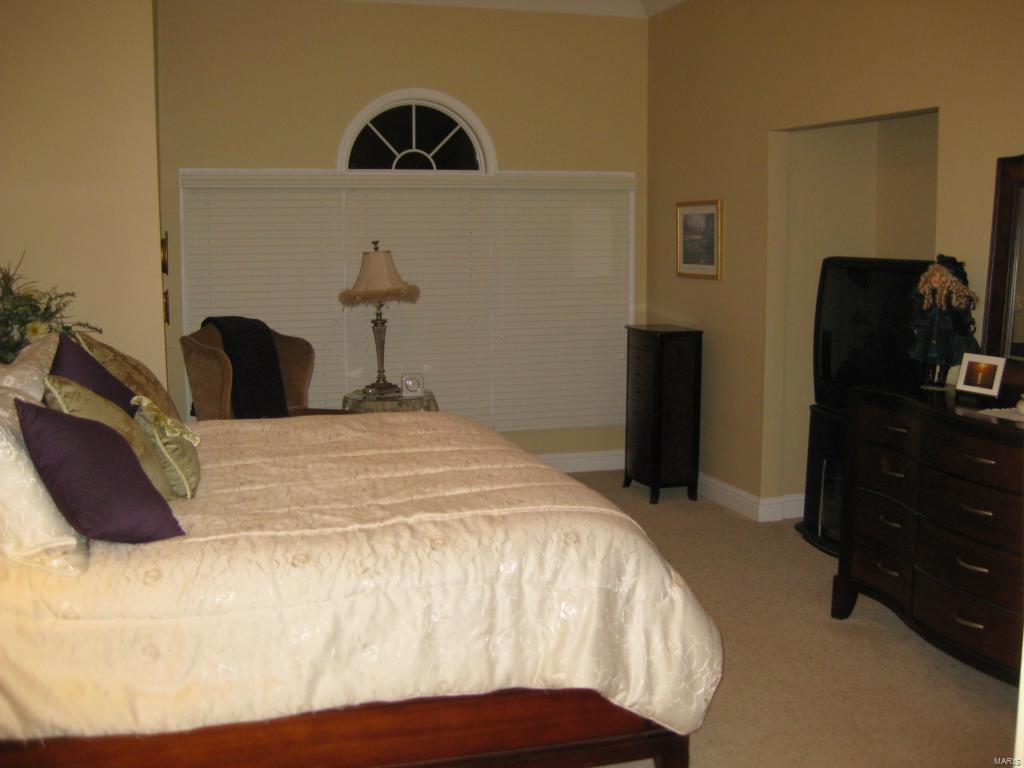 2951 Adie Road St. Ann, MO 63074 - Photo 15 of 40 Gallery Image 15