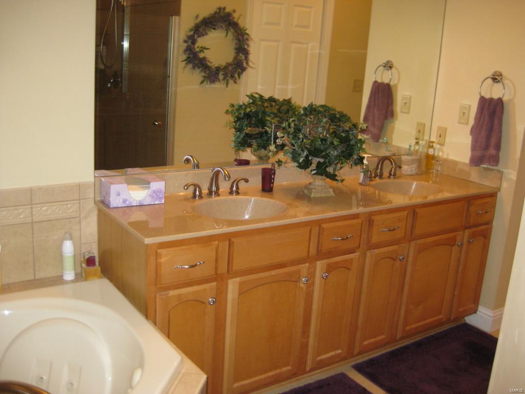 2951 Adie Road St. Ann, MO 63074 - Photo 20 of 40 Gallery Image 20